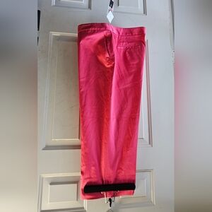 (18) Foxcroft Pink Non-Iron Flat-front Capris